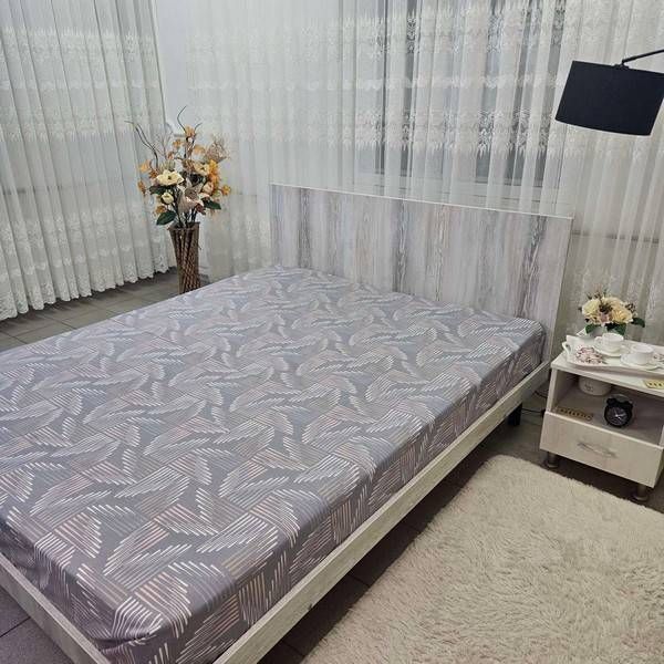 Простирадло на резинці BonaVita 90х200 Штрих (SE31-0032 grey) SE31-0032 grey фото