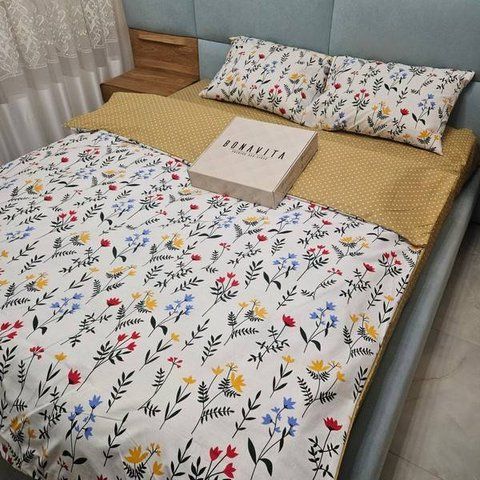 Постільна білизна BonaVita євро бавовна Квіти (351-0041 a+b) 351-0041 a+b фото