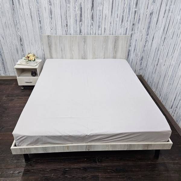 Простирадло на резинці BonaVita бавовна 180x200 Світло-сірий однотонний (SE35-0484 lt grey) SE35-0484 lt grey фото Простирадло на резинці BonaVita бавовна 180x200 Світло-сірий однотонний (SE35-0484 lt grey) SE35-0484 lt grey фото
